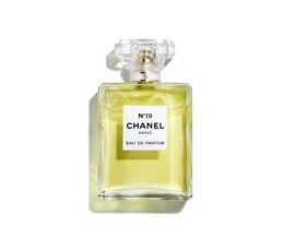 Chanel No.19 Poudre EDPVivian Corner